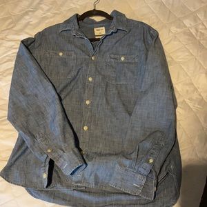 Gap Men’s denim button up